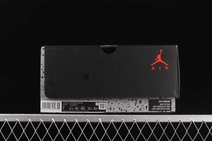 Jord@n 6 Retro Carmine