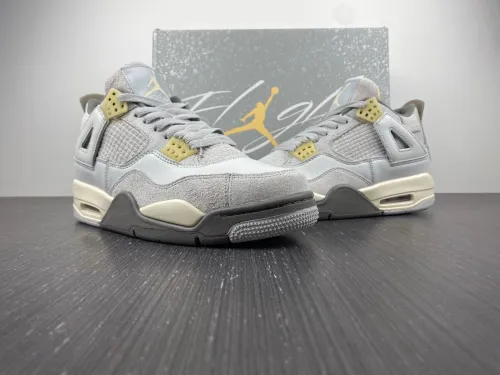 Air Jord@n 4 SE Craft Photon Dust