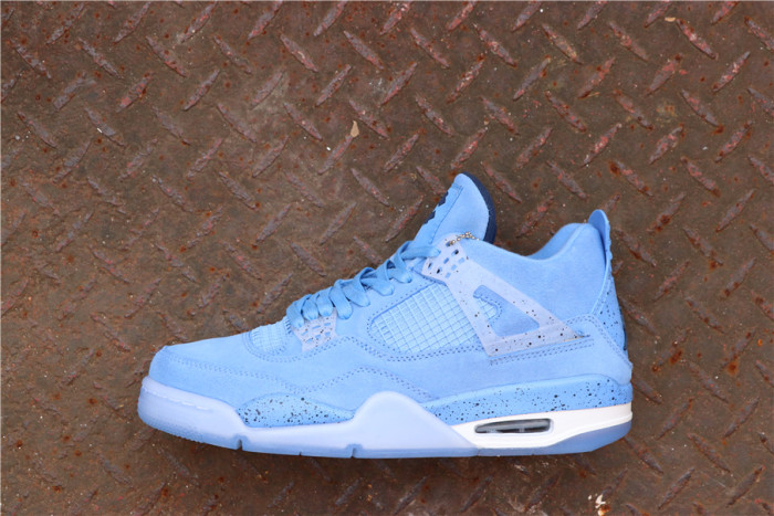 Air Jord@n 4 Retro UNC PE