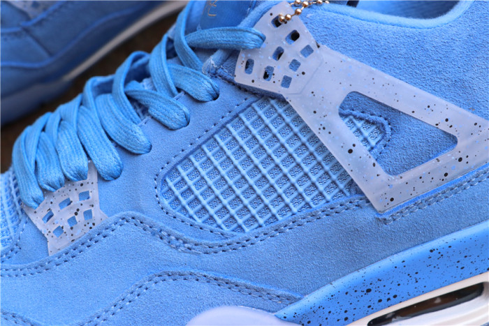Air Jord@n 4 Retro UNC PE