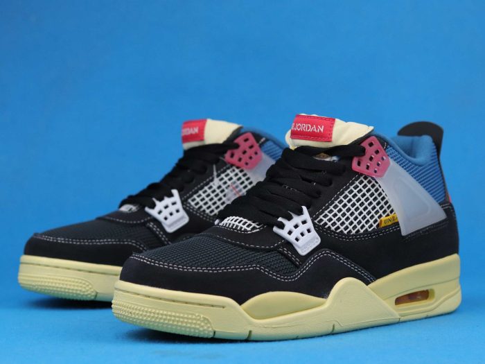 Jord@n 4 Retro Union Off Noir