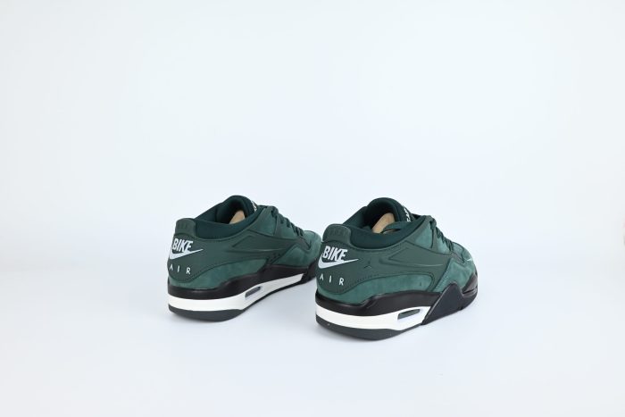 Air Jord@n 4 RM SP Nigel Sylvester Grandma s Driveway