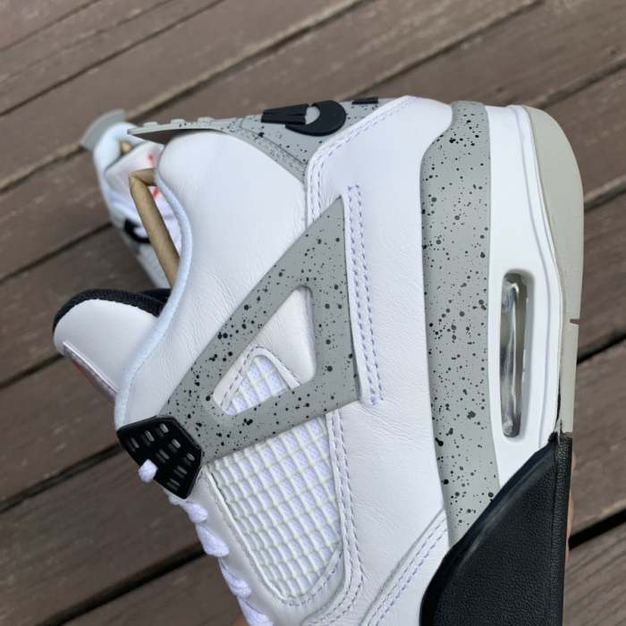 Jord@n 4 Retro White Cement