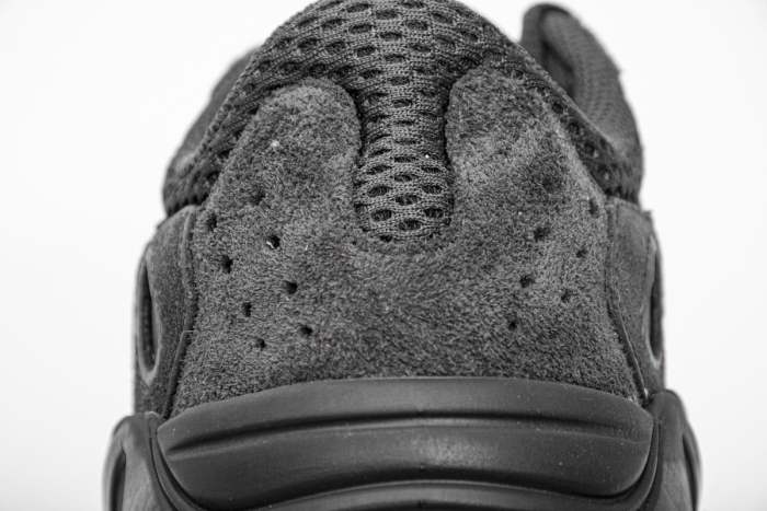 @didas Yeezy Boost 700 Utility Black