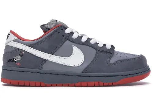 N*ke SB Dunk Low Staple NYC Pigeon