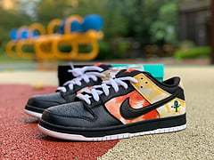 N*ke SB Dunk Low Raygun Tie-Dye Black