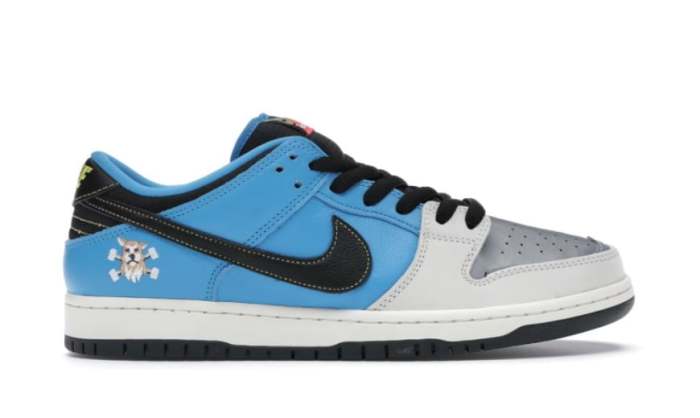 N*ke SB Dunk Low Instant Skateboards