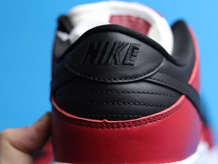 N*ke SB Dunk Low J-Pack Chicago