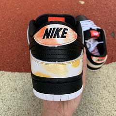 N*ke SB Dunk Low Raygun Tie-Dye Black