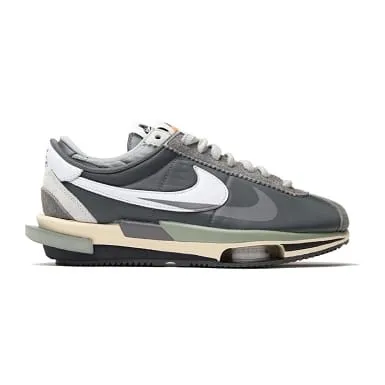 S@cai x N*ke Zoom Cortez 4.0 Dark Grey White Green