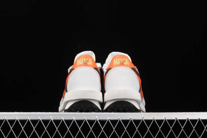 S@cai x N*ke LVD Waffle Daybreak Medium Grey/Orange-Pink