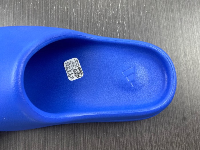 @didas Yeezy Sl*de Azure