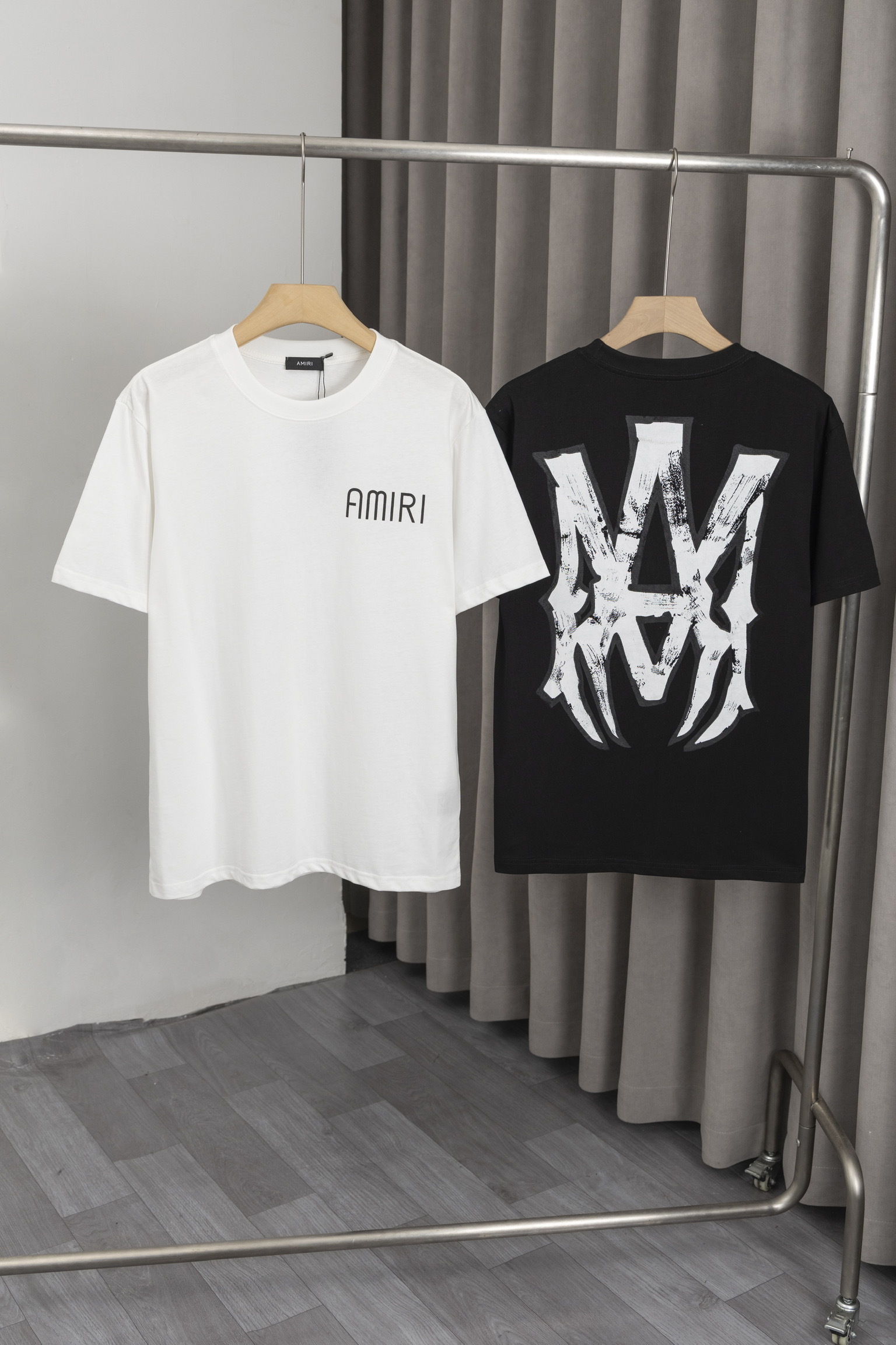 Amiri Huge Claws Print Tee detail photo 1