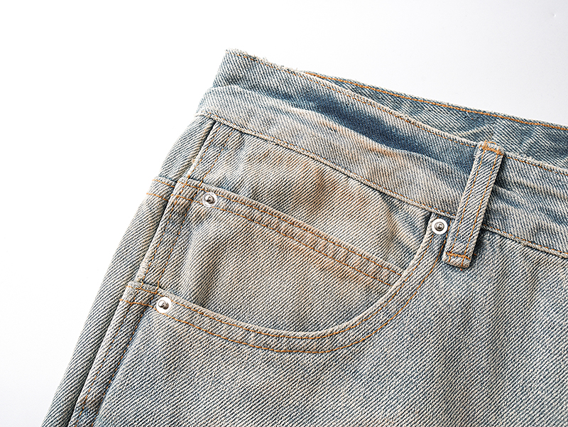 Amiri AM5022 Loose Straight Leg Jeans detail photo 5