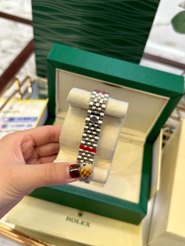 Datejust Mother-of-Pearl Dial Quartz Movement Watch【Dial diameter：30mm】
