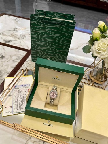 Datejust Light Pink Dial Quartz Movement Watch【Dial diameter：33mm】
