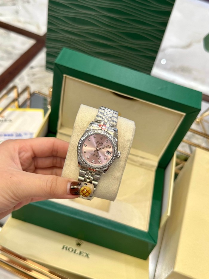 Datejust Light Pink Dial Quartz Movement Watch【Dial diameter：33mm】