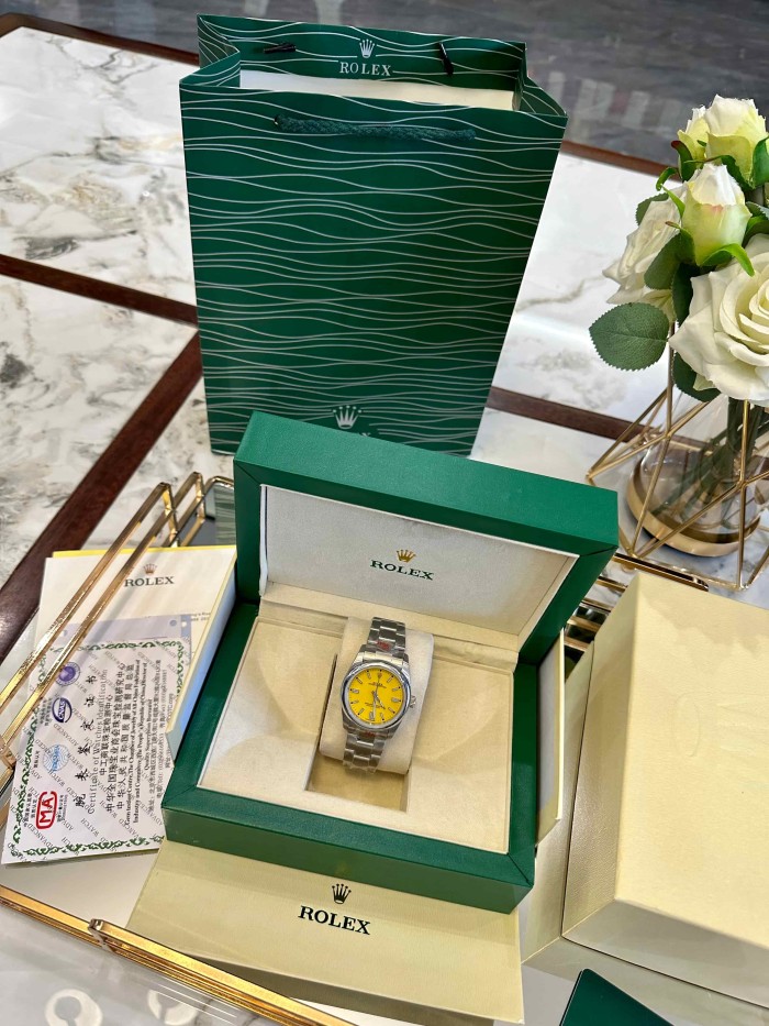 Oyster Perpetual Yellow Dial Quartz Movement Watch【Dial diameter：35mm】