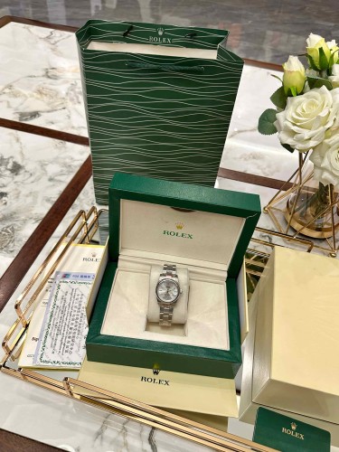 Oyster Perpetual Silver Dial Quartz Movement Watch【Dial diameter：30mm】