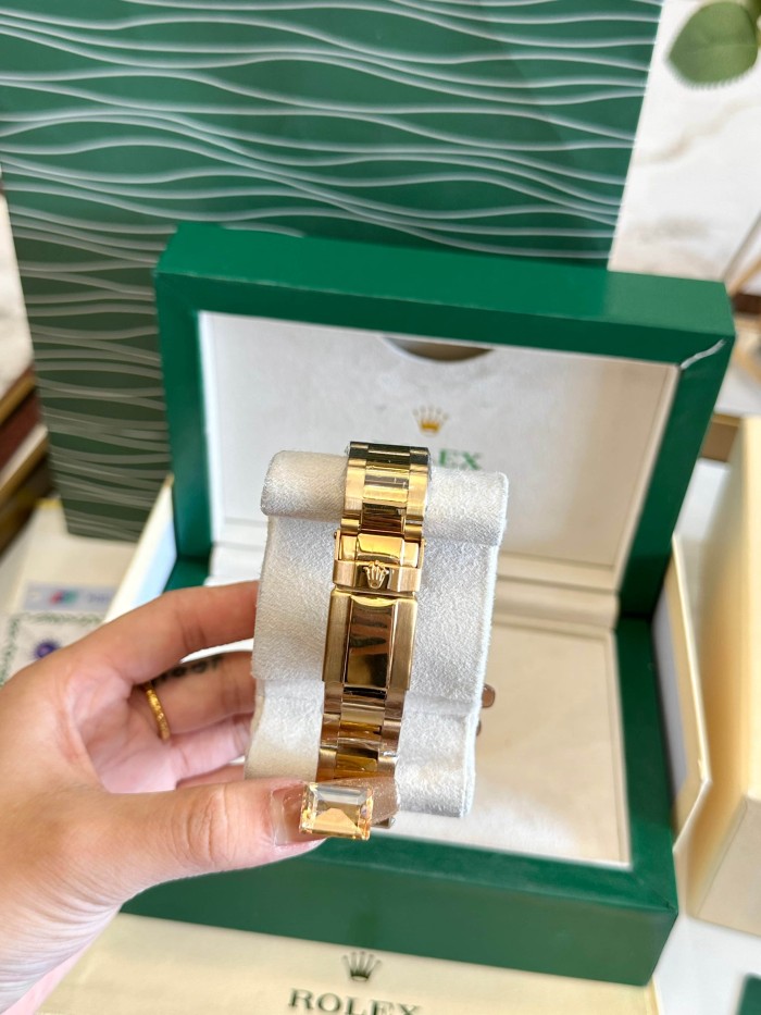 Submariner Gold Dial Quartz Movement Watch【Dial diameter：40mm】
