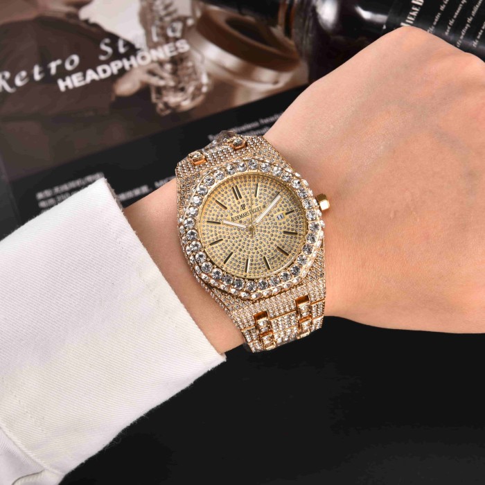 Royal Oak Different Dials Cubic Zirconia Inlay Quartz Movement Watch 11 colors