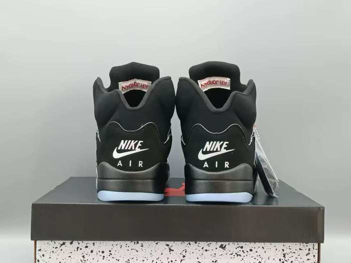 Air Jord@n 5 Retro 'Black Metallic'