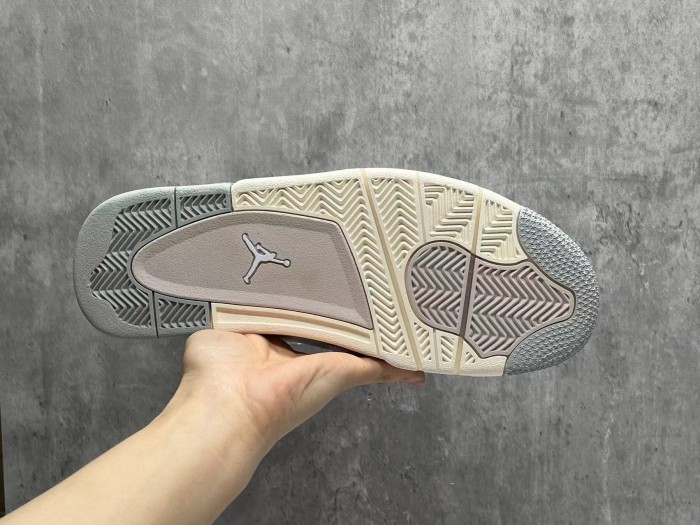 Air Jord@n 4 Retro 'Light lron Ore'