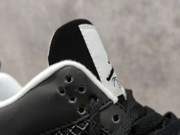 Air Jord@n 4 Retro 'Fear'