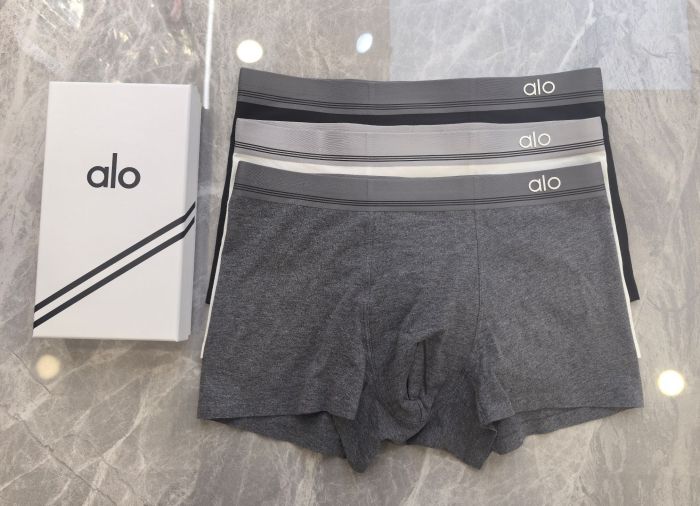 Small Emblem Solid Color Men's Underwear 3 pieces per box