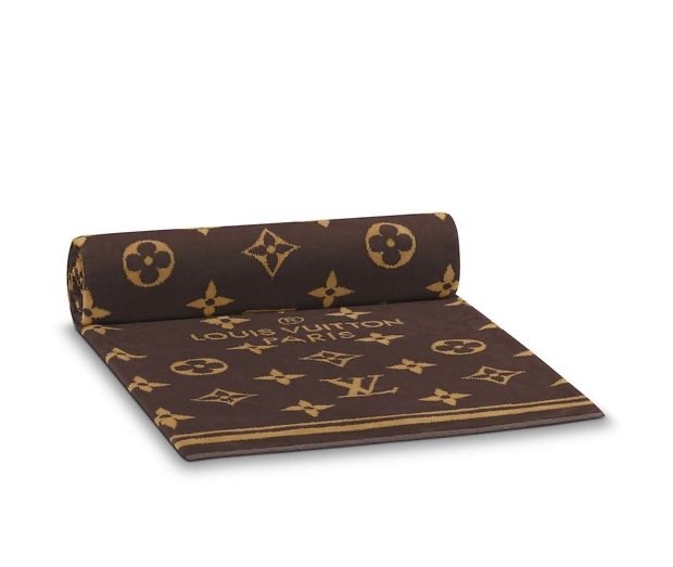 Coffee Color Monogram Floral 3D Jacquard Bath Towel Set