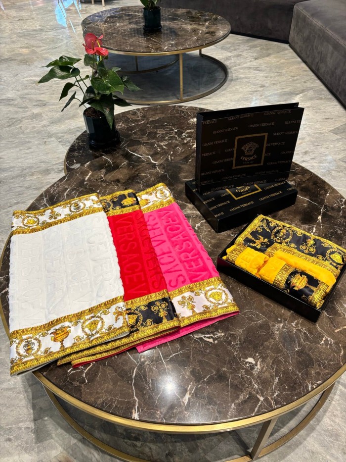 Border Baroque Pattern Jacquard Bath Towel Three-Piece Set 5 colors