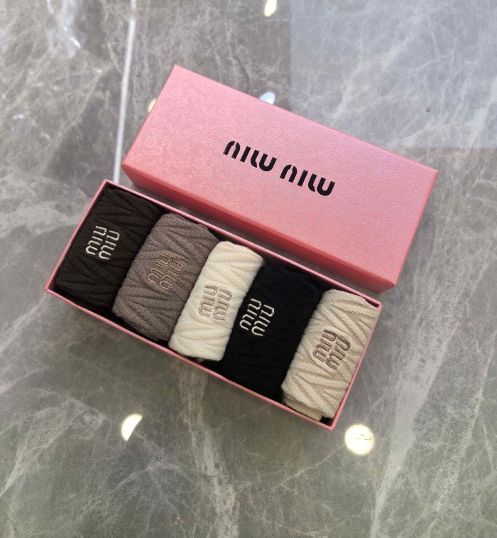 Autumn and Winter Cashmere Wheat Ear Pattern Socks 5 Pairs per Box