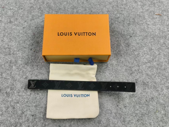 LV Striped Silver-Buckle Flannel Bracelet