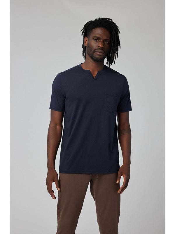 PREMIUM JERSEY VICTORY V-NOTCH TEE G31011