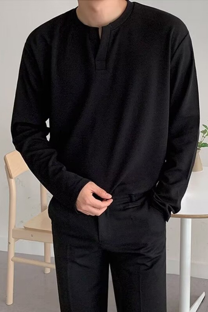 Classic Men's V-neck knitwear 3 colors