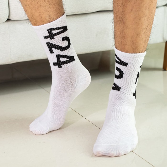 Fashionable sports mid-calf men's socks 25 colors