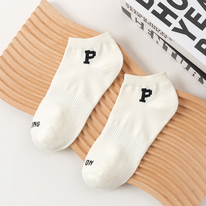 Followed by letters men's boat socks 4 colors