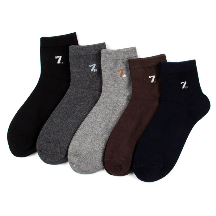 Mid-calf breathable solid color men's socks 6 groups