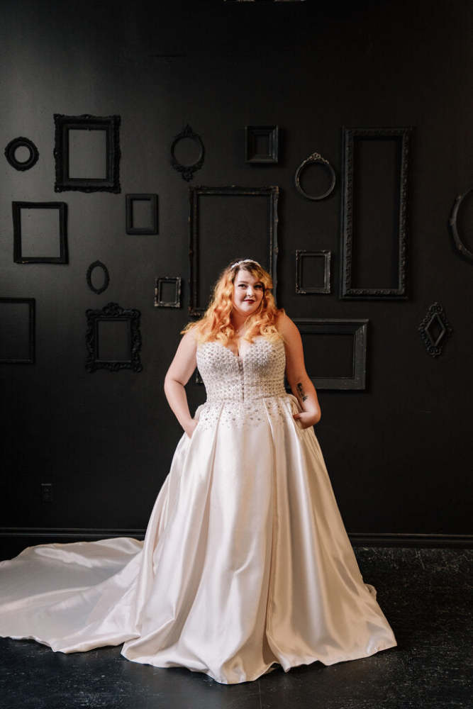 MAGGIE SOTTERO- NEW- Satin Ballgown Plunging Crystal Bodice Straps Size 20