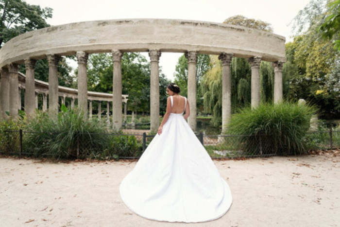 ELEGANCE BRIDAL Crepe A-Line High Neck Open Back Princess Seams Size 6