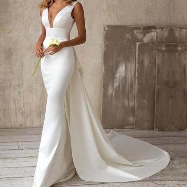 Mermaid Wedding Dress V Neck with Detachable Train WD1091