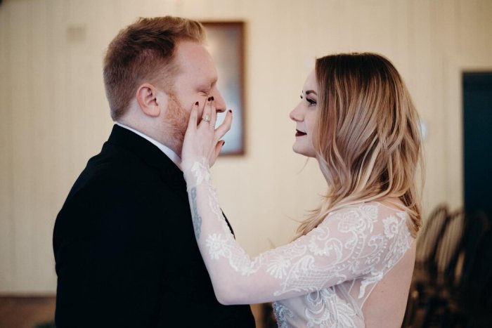 OLEG CASSINI LACE TRUMPET WITH FULL SLEEVES Size 10