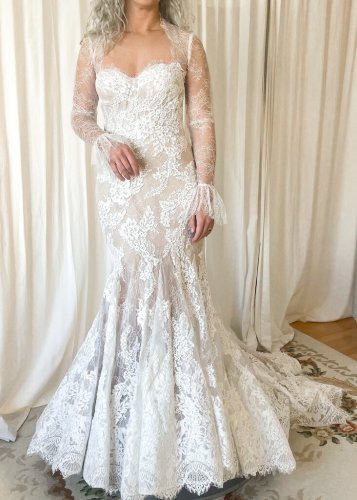 -NEW- WATTERS Lace Trumpet Full Lace Sleeve Queen Ann Neckline Size 10