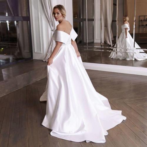 Plus Size Wedding Dress Off The Shoulder Bridal Gown WD1039
