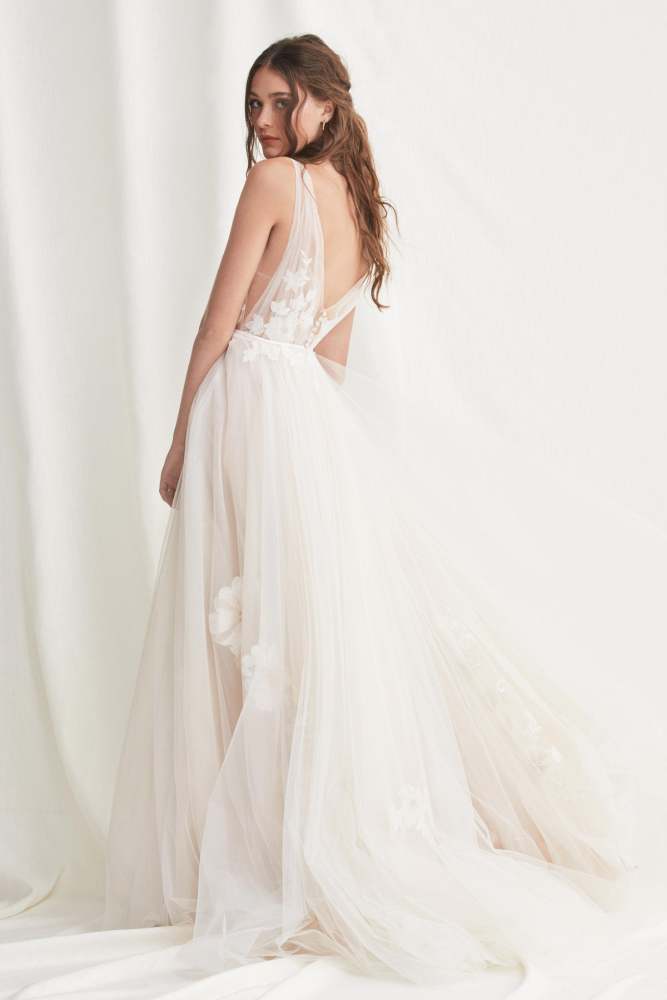 Lainie 52609 | Willowby - Watters