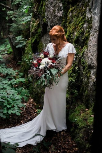 LILLIAN WEST Chiffon Fit + Flare Flutter Sleeves Keyhole Back Size 6