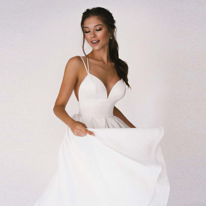 Satin A Line Spaghetti Straps Tea Length Wedding Dress FWD1003