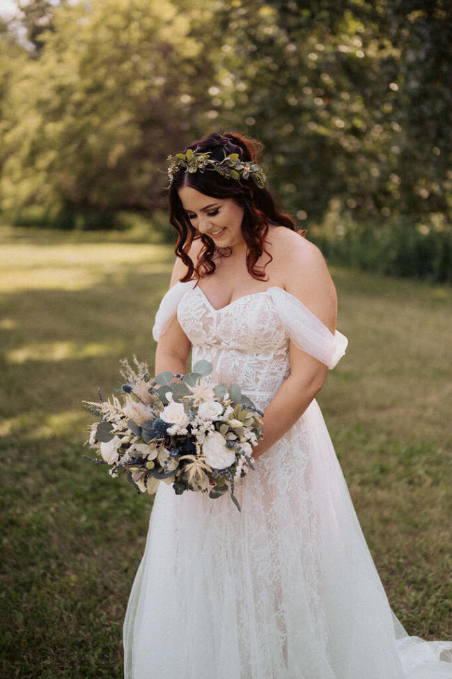 WTOO BT WATTERS Tulle Lace A-line Bustier Style Bodice Drop Sleeves Size 10