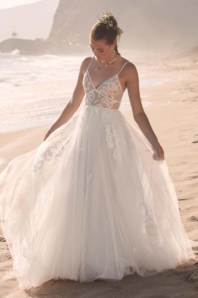 Kendrew 54716 | Willowby Brides | Willowby - Watters