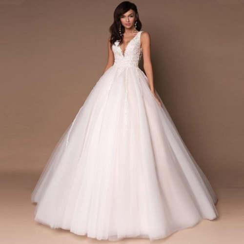 Tulle Bridal Gown V Neck Beaded Ball Gown Wedding Dress WD1025